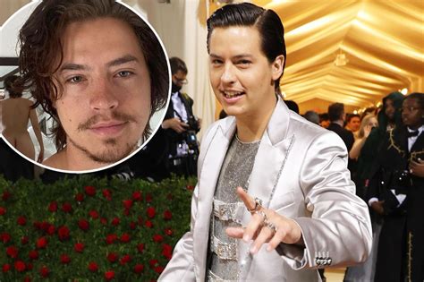 cole sprouse butt|Fans Shocked By Cole Sprouses Bizarre Instagram Post Of His。